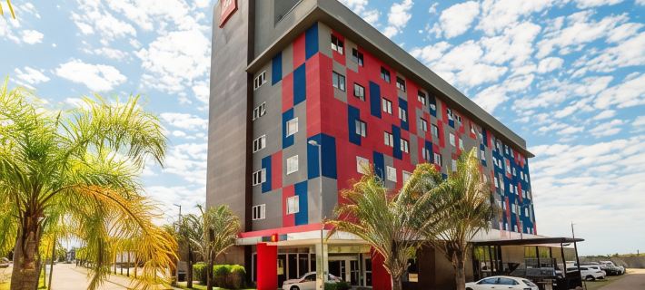 Ibis Porto Alegre Assis Brasil โรงแรมในปอร์ตูอาเลเกร