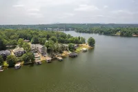 Spacious Lake Hamilton House with Pool and Hot Tub! - Homestays