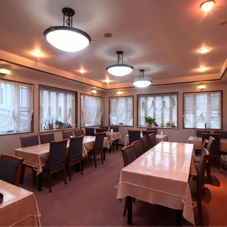 Auberge la Chaumiere Отели в г. Отари