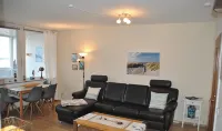 Very best location! In Columbus Center located apartment overlooking the Weser - 수영장