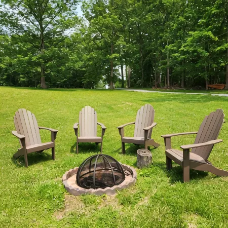 Reel Simple Lakefront Cabin Has Kayaks for Guests to Enjoy on the Lake!