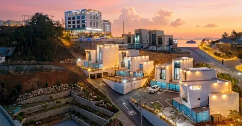 Let's Go to Yeosu~ Pool Villa