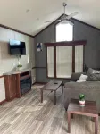 Great Getaway in adorable Cherokee Landing at Indian Lake with AC, WiFi