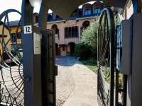 Prestigious 70sqm near Milan/Rho fiera/Airport Hotels in Legnano