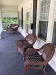 Mt Hope Heritage Home - Step back in time in this unique three bedroom home.