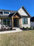 Large 5Br Home on Quiet Cove. Pets Welcome. Private Dock. 3 Fireplaces, Firepit. - 4-Star