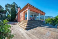 100 m from the Harbor: Villa for 12 People, Breathtaking Ocean Views, Infinity Pool - 別墅