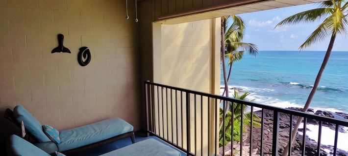 Direct Oceanfront Condo!  Sea Turtles & Beautiful Sunsets from the Lanai Hotels in Holualoa