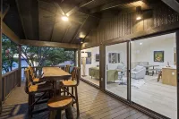 The Armadillo Villa! Hillside Haven with a Panoramic View of the Colorado River - 3-Star