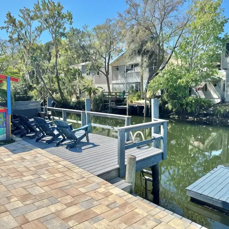 Epic Weeki Wachee Paddle House Included Paddleboards and Kayaks!