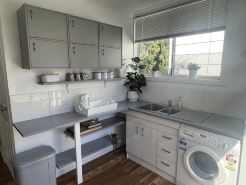 Adorable Country Studio (pet friendly) additional charges
