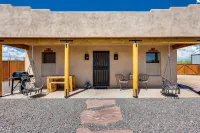 Phoenix Desert Retreat-Family-friendly, 3 beds, Pool, AC, and WIFI - 3 tähden