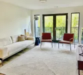 Luxury 2 Bedroom Furnished Apartment in Heart of Quincy - Wi-Fi