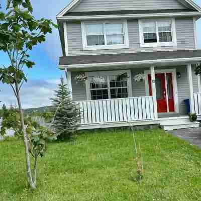 Cozy basement apartment suite, beautiful Paradise! Hotel Exterior