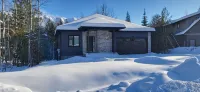 弗尼逸居滑雪場度假屋 - 民宿