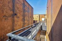 One-bedroom honeymoon penthouse, Mt Hood views, downtown White Salmon, suite 16