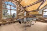 Rustic Timber -Log Cabin Luxury -Yellowstone Vibes - 4 stjerner