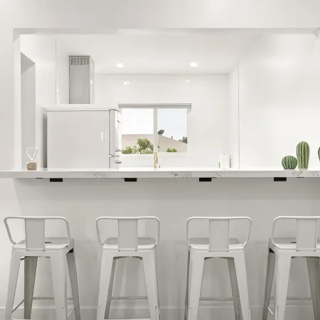 Spacious Apt w/1BR - City Center