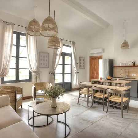 South-facing suite with terrace in town center
