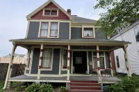 Eighty Three-Historic Downtown