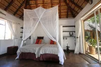 Normann Safari Bush Lodge