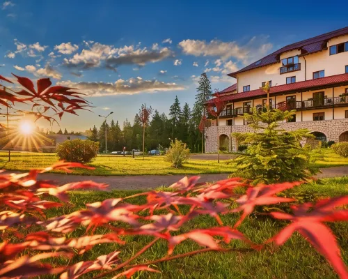 Ana Hotels Sport Poiana Brasov Hotels near Ruia