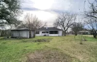 Charming Three Bedroom Home In Liberty Hill