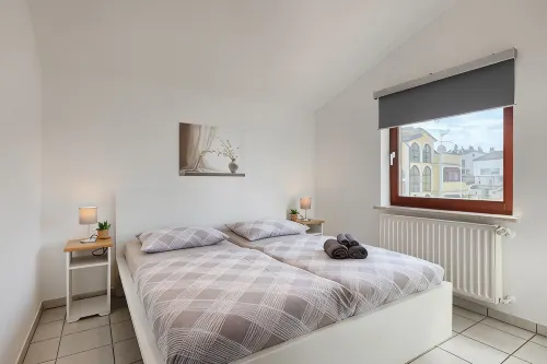 Beautiful spacious apartment (No. 3) with 2 bedrooms 300m from the beach - 2-Star