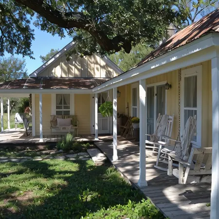 Charming 2-bedroom cottage on the River with 5 acres