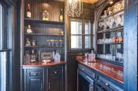 Southern Elegance in Heart of Memphis - Bungalows
