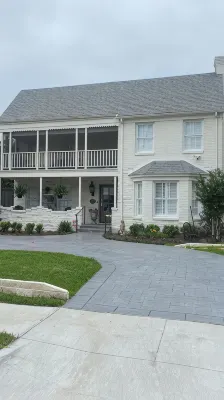 Town of Highland Park Charming SMU Hilltop Cottage - Country Houses
