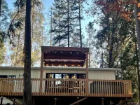 Rogue Reefs Riverfront Home - 4-Sterne