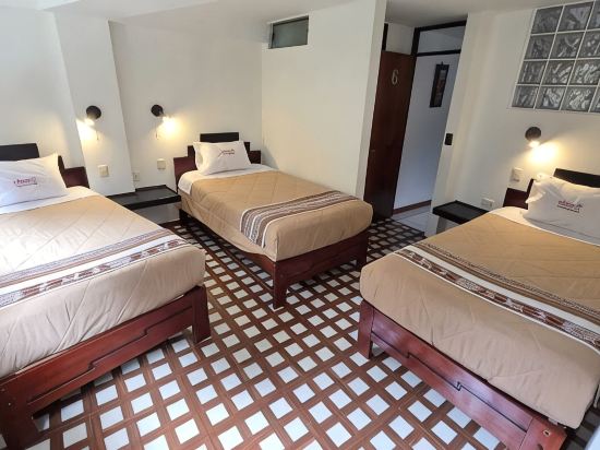 Anturios House