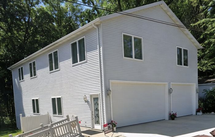 Stunning home with huge game room plenty of space for relaxing and fun.Sleeps 14
