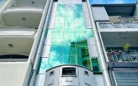 The Triple Hostel - Capsule Hotels