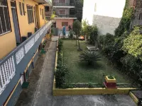 Pushpa Guest House