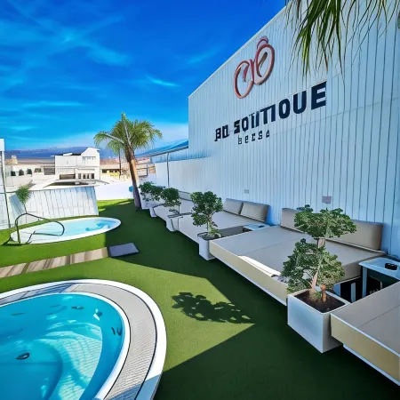 MB Boutique Hotel - Adults Recommended