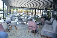 Privilège Oasis Hôtel - С тренажерным залом