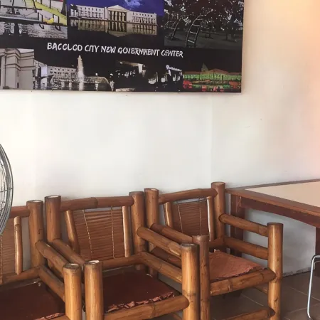 RedDoorz at Rio Bella Lacson St Bacolod
