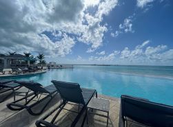 New! Beautiful "Bahamas Sunset" Ocean View! Walk to Pool/Casino! Private Beach