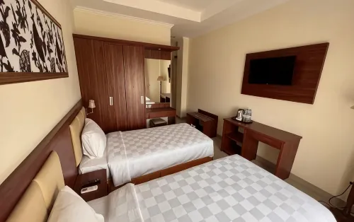 Le Semar Hotel Karawaci - 2-Star