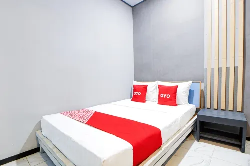 Hotel O Stasiun Tegal Near Alun-Alun Formerly Ameera Guest House