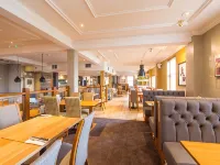 Manchester Salford Quays Hotels in Trafford