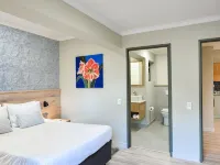 All Africa House Hotels near Athlone Stadium