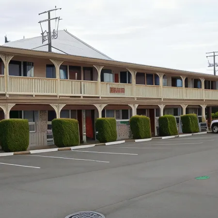 Shelton Inn