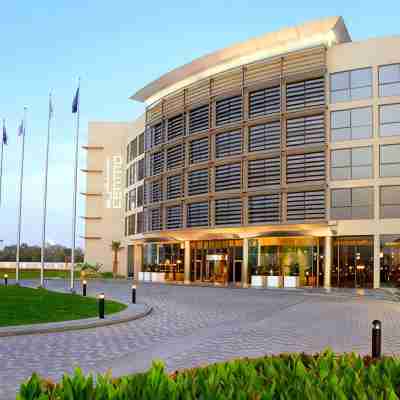 Centro Sharjah Hotel Exterior
