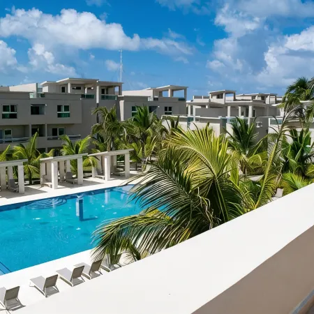 Playa Palmera Beach Resort