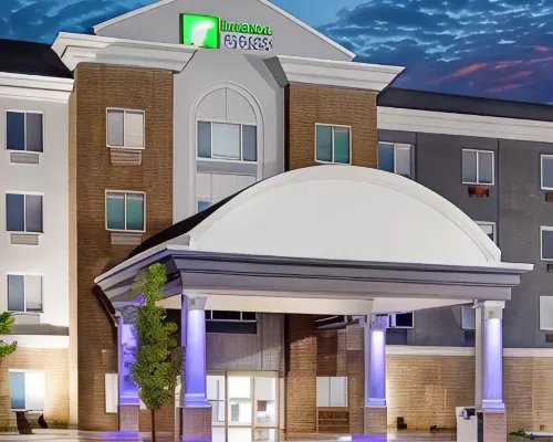 Holiday Inn Express KEARNEY by IHG Hotels in Collins