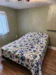 Cozy Two Bedroom North Shore Cottage - 2-Star
