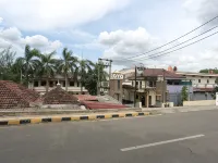 Hotel Danau Indah By ARBA Hotels near Cibeureum Lake